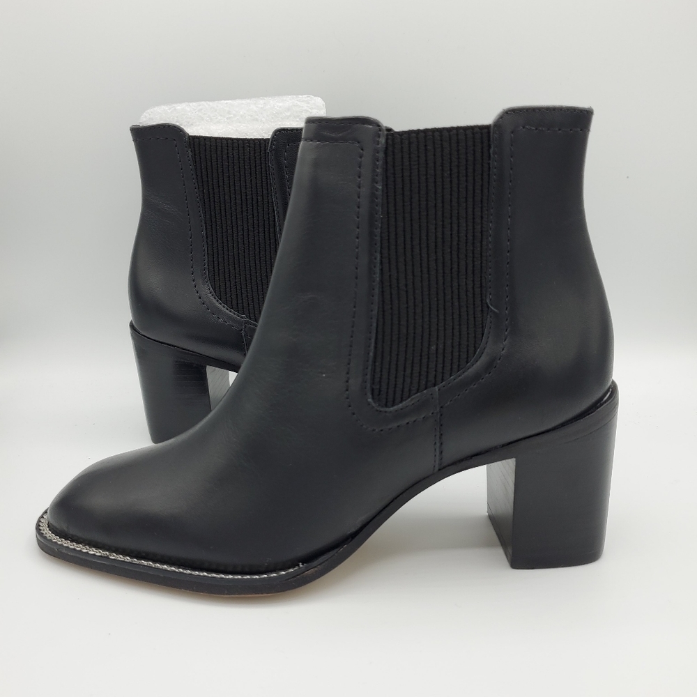 Vince Camuto Jentilliy ankle boots NIB - Picture 7 of 11